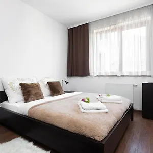 https://apartament-z-balkonem-9.krakowhotelspoland.com
